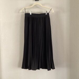 Sold Black Midi A-Line Pleated Skirt